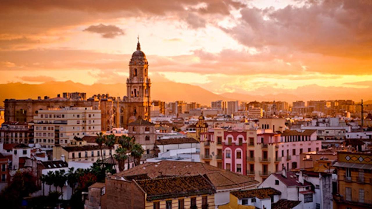 Holidays2Malaga Biedmas Terraza En Casco Historico Kültér fotó